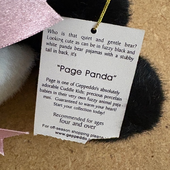 Vintage GEPPEDDO Cuddle Kids porcelain faced "PAGE PANDA" stuffed Doll - Picture 12 of 15